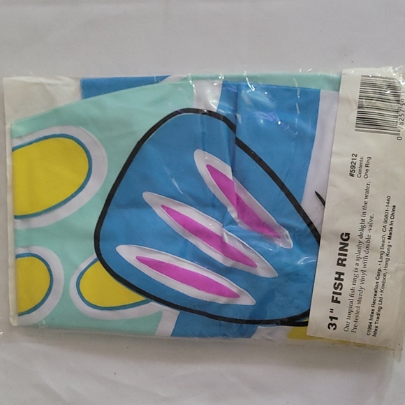 Kids Pool Fish Ring - Picture 2 of 2